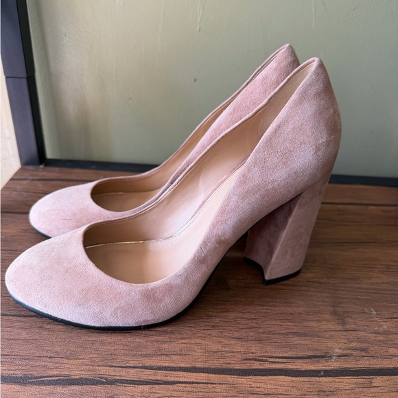 Vince Camuto Blush Suede Heels - Picture 3 of 8